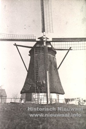 Nieuwaalse Molen 001