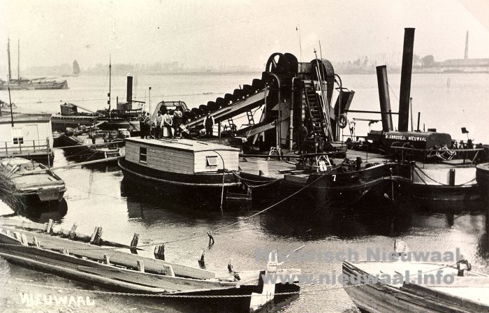 baggervloot nieuwaal 1