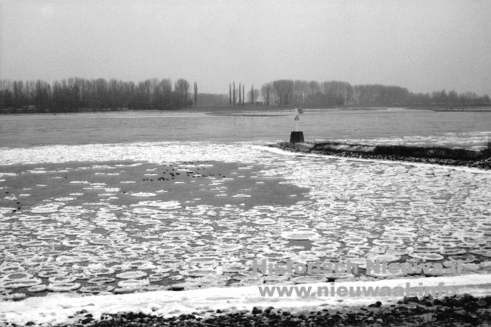 drijfijs op de waal 1997 _0004